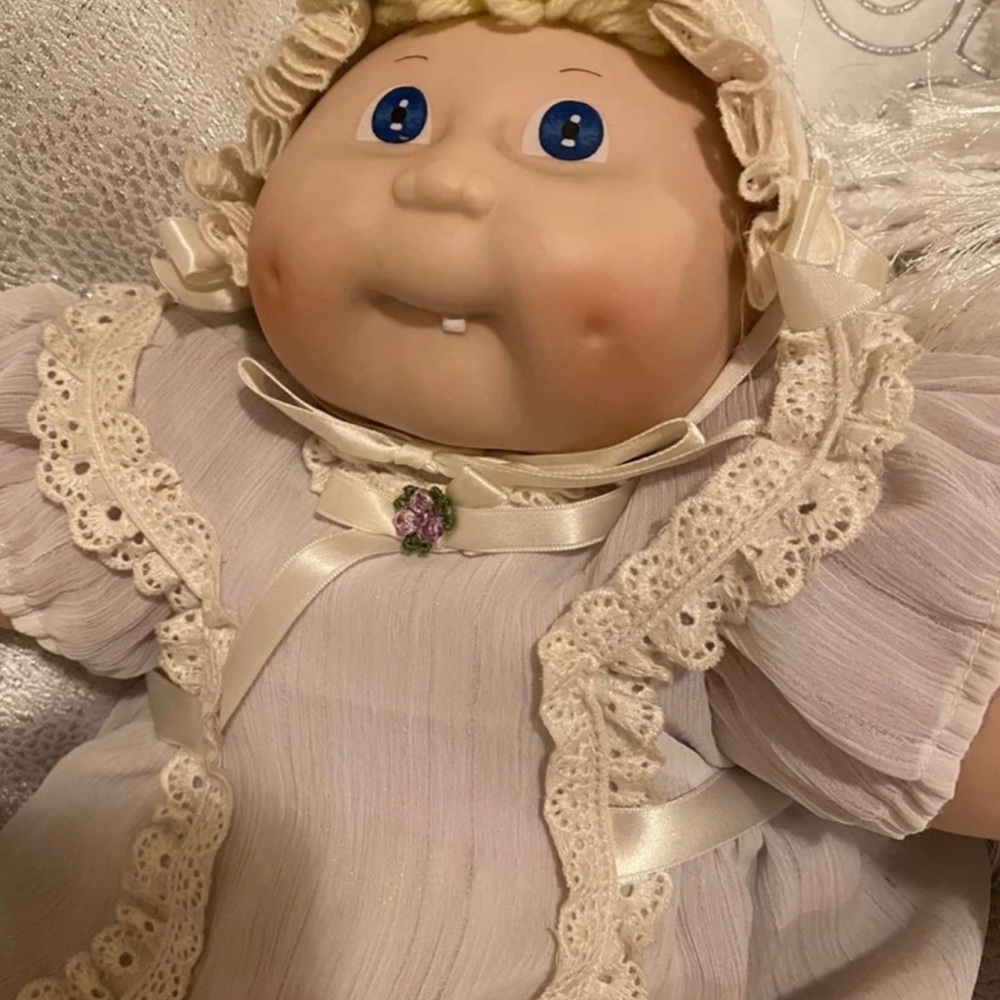 Vintage 1985 Porcelain Cabbage Patch Doll Limited Edition Collector Doll COA Box - Picture 3 of 10